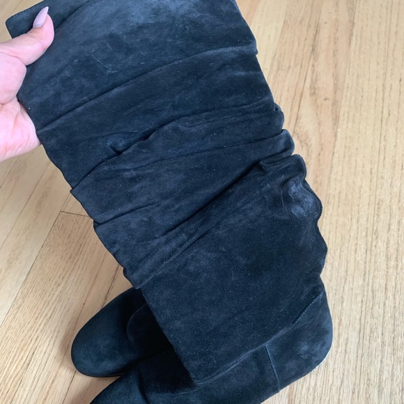Authentic Burberry Black Suede Knee High Boots - Picture 8 of 16